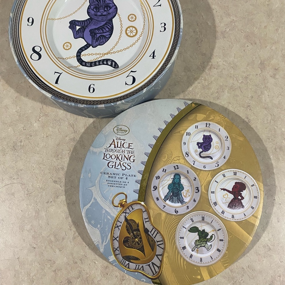 New! Disney’s Alice Through the Glass Ceramic Set of 4 Plates